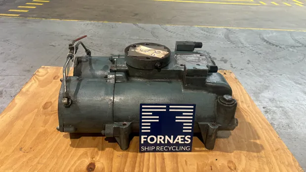 Image 5 of 7 - MANN  - 2-57 970 92 106