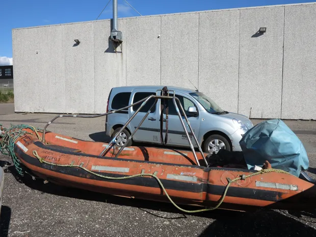 Image 7 of 7 - Mob boat type alu 460F