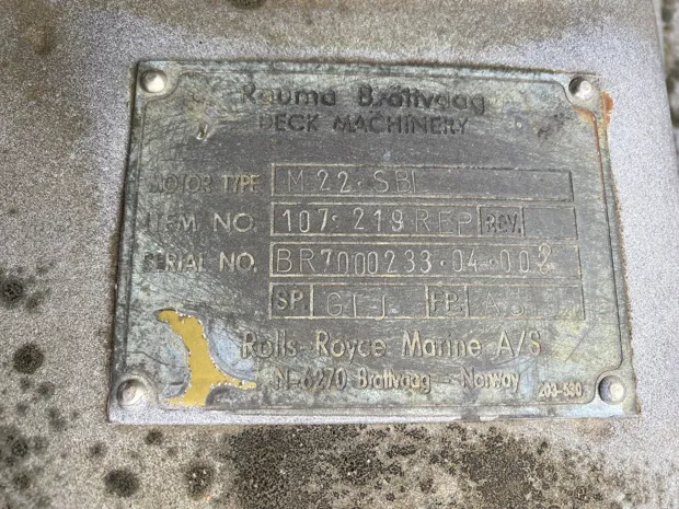 Image 8 of 8 - Various bigger