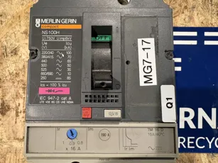 Merlin Gerin - Compact