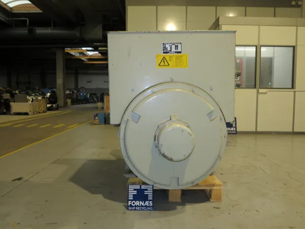 Image 2 of 6 - Stamford - SC734A