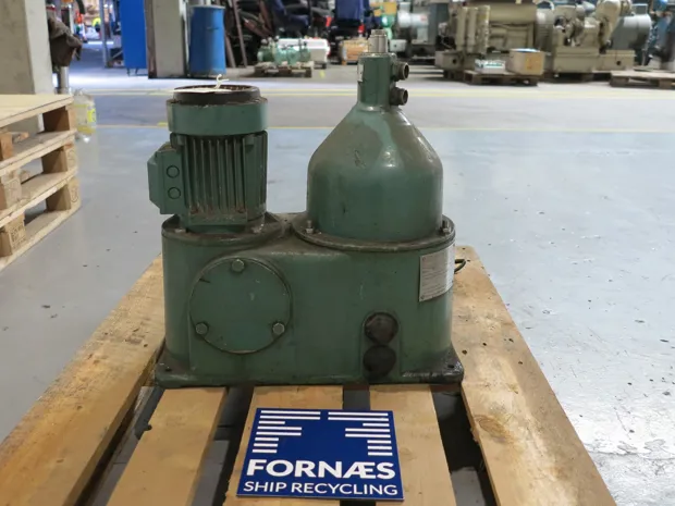 Image 2 of 5 - Westfalia - OTC2-02-137