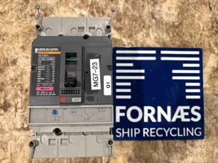 Merlin Gerin - Compact