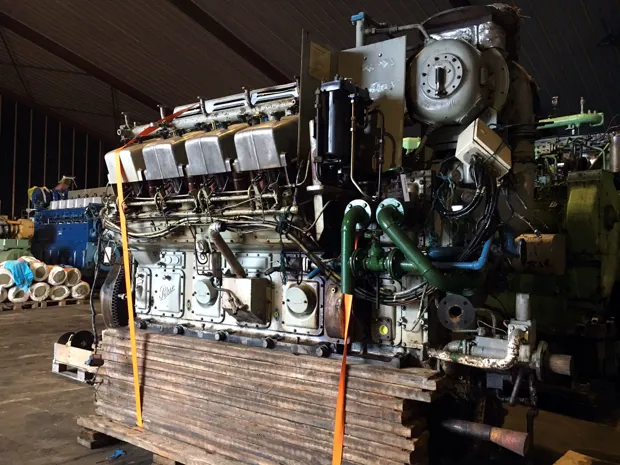 Image 3 of 6 - Polar - F28V-D825