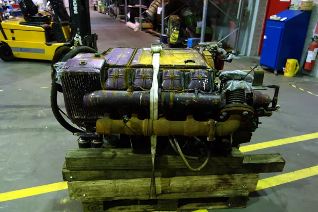 Image 2 of 4 - Deutz - F8L 413