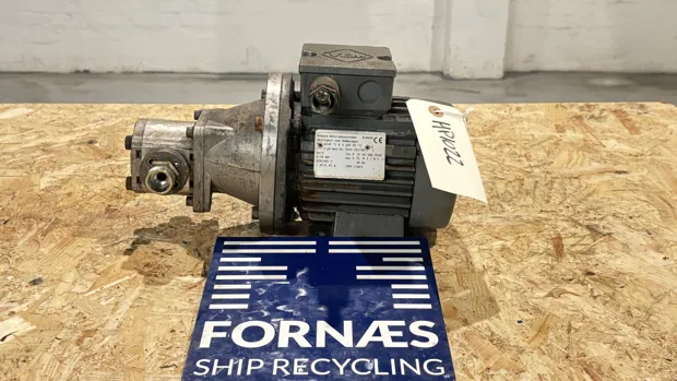 Image 7 of 9 - HP1022