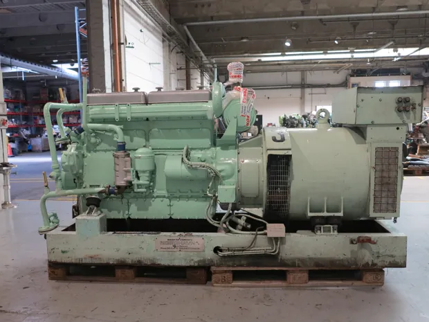 Image 3 of 5 - Scania