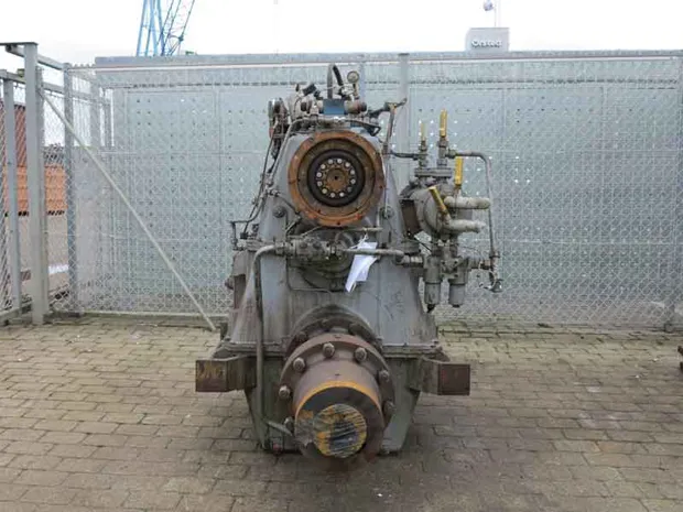 Image 2 of 6 - Reintjes - VAL 1440