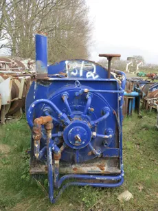 Tackle winch