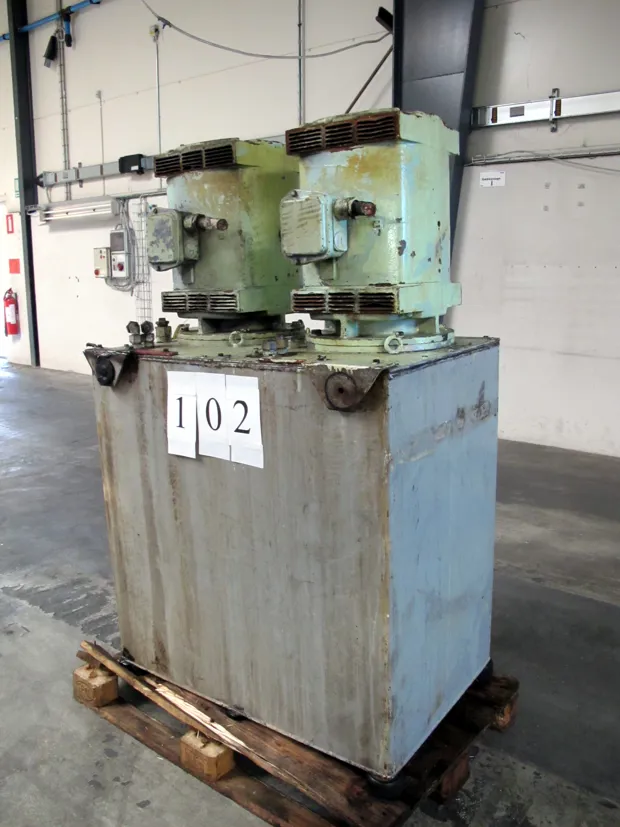 Image 1 of 3 - HS102