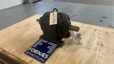 SEW-EURODRIVE - R73