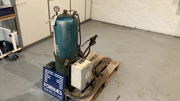 Image 2 of 8 - CJC - PWFU 27/54 M82