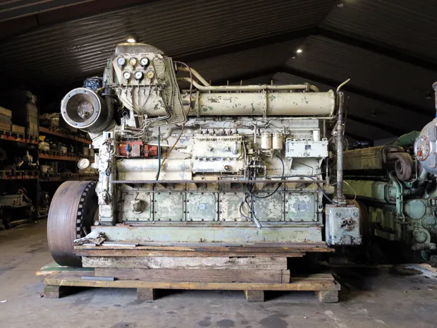 Image 1 of 4 - Deutz - SBV 6M 545