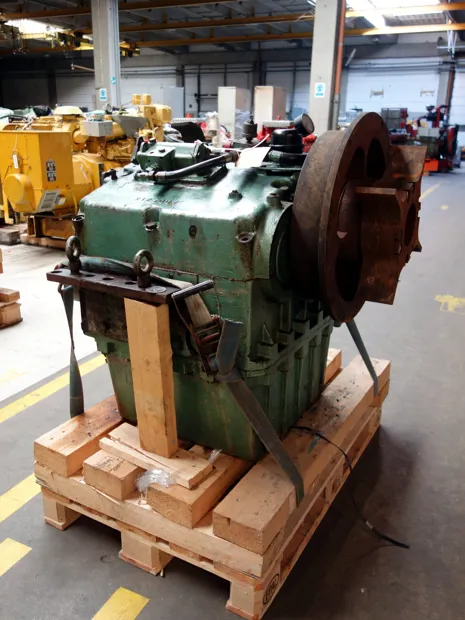 Image 1 of 8 - Guascor - RV 300