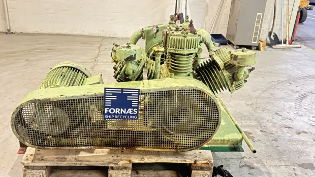 Image 7 of 12 - Espholin - F4