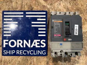 Merlin Gerin - Compact