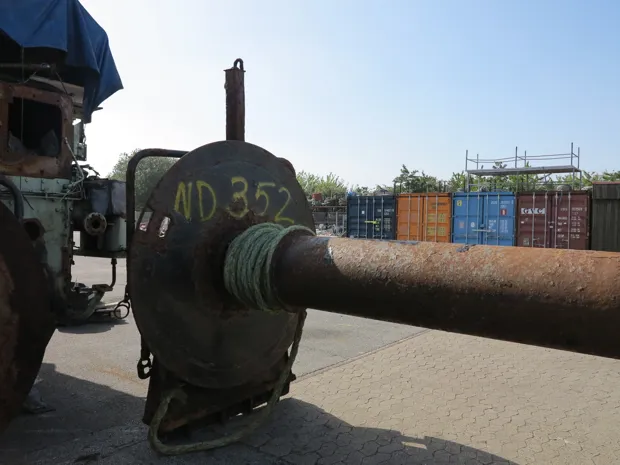 Image 6 of 8 - ND352