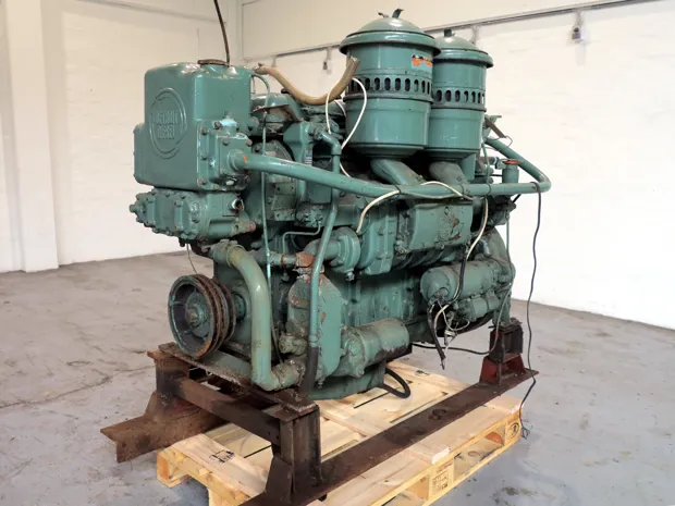 Image 4 of 5 - Detroit - Model 6055-C