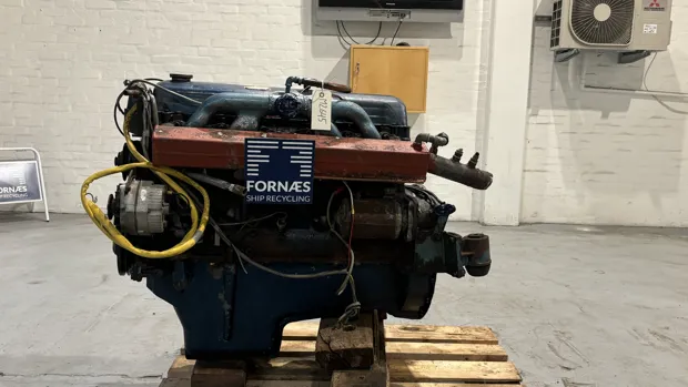 Image 1 of 7 - Ford - 826E