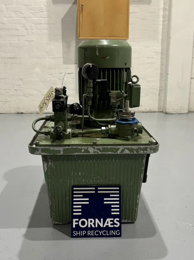 Image 1 of 12 - HS304