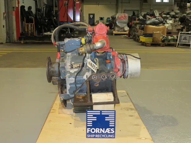 Image 3 of 7 - Twin Disc - MGX-5135RV