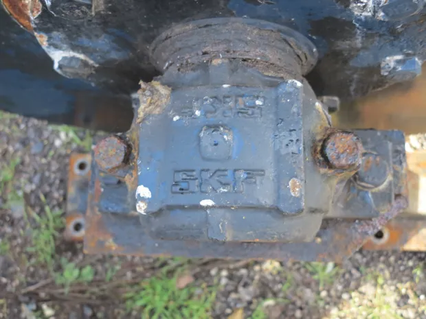 Image 8 of 8 - Tackle winch