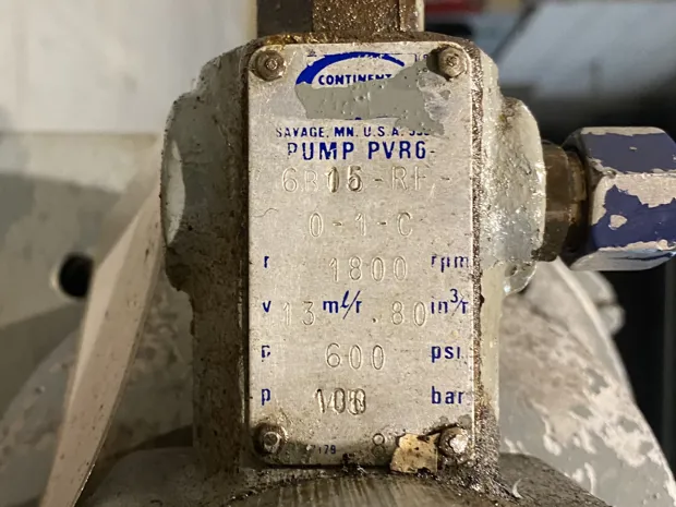 Image 4 of 5 - HP960