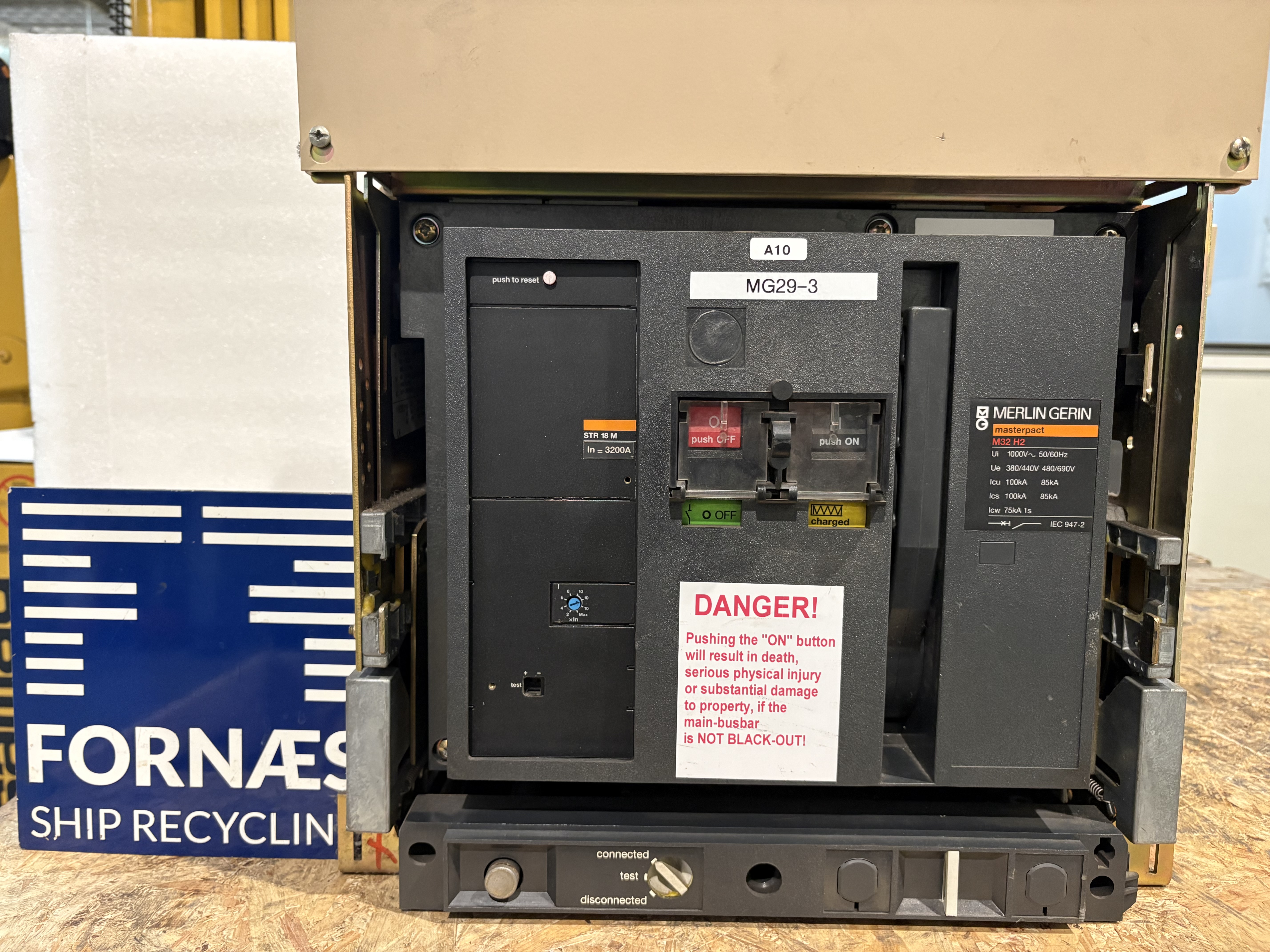 Merlin Gerin - Masterpact