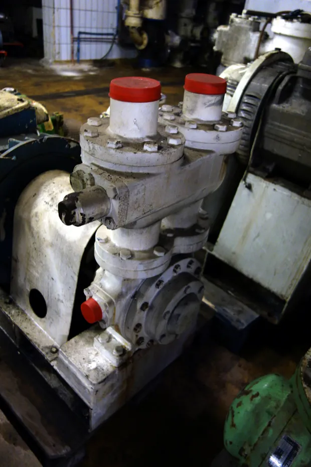 Image 2 of 5 - Brattvaag - G5 /111.69 Clockwise