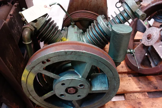 Image 2 of 3 - Atlas Copco - KT 430DS