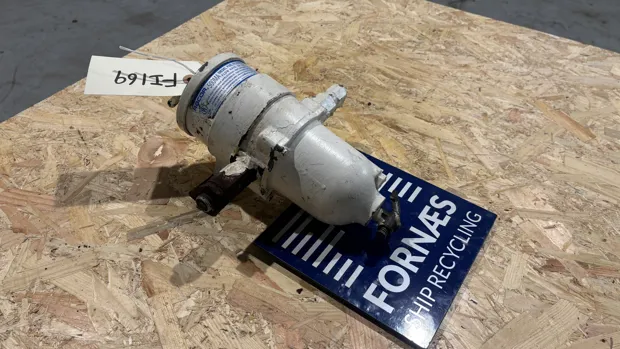 Image 3 of 7 - Parker racor - 500MA