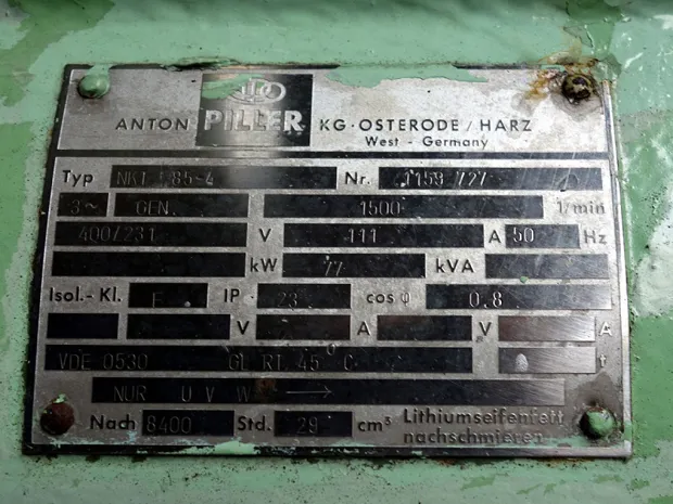 Image 4 of 5 - Deutz