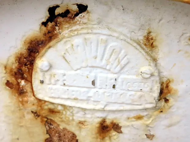 Image 4 of 4 - Sounder winch