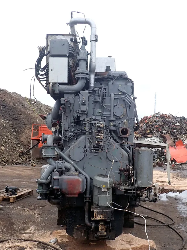 Image 3 of 7 - Wärtsilä - 8R32