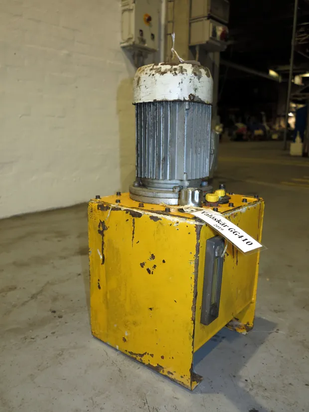 Image 2 of 2 - HS277