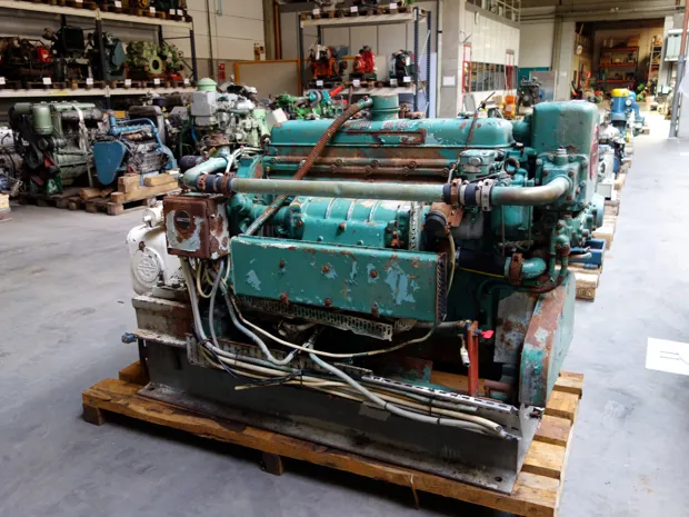 Image 1 of 4 - Detroit - 6R71 Model 1064-7002