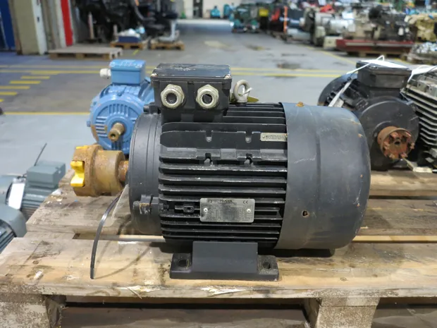 Image 3 of 4 - Hoyer Motors - HMA2-132S2-2