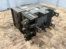 Merlin Gerin - Compact