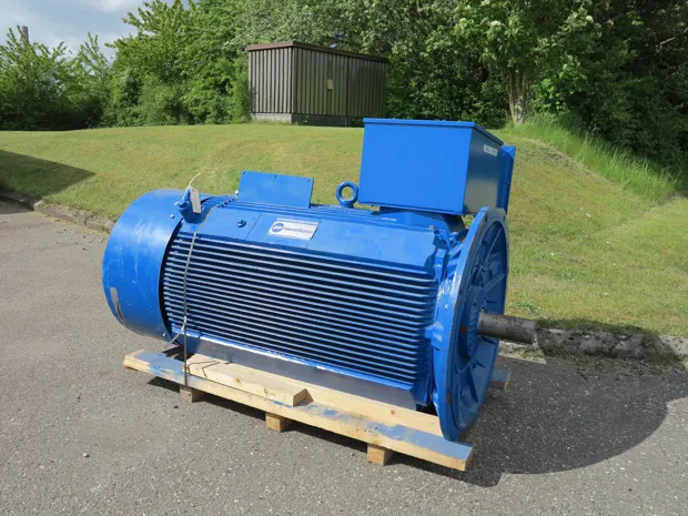 Image 3 of 4 - Marelli - BM5 400 LA4 V10