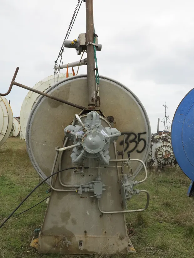 Image 3 of 5 - ND335