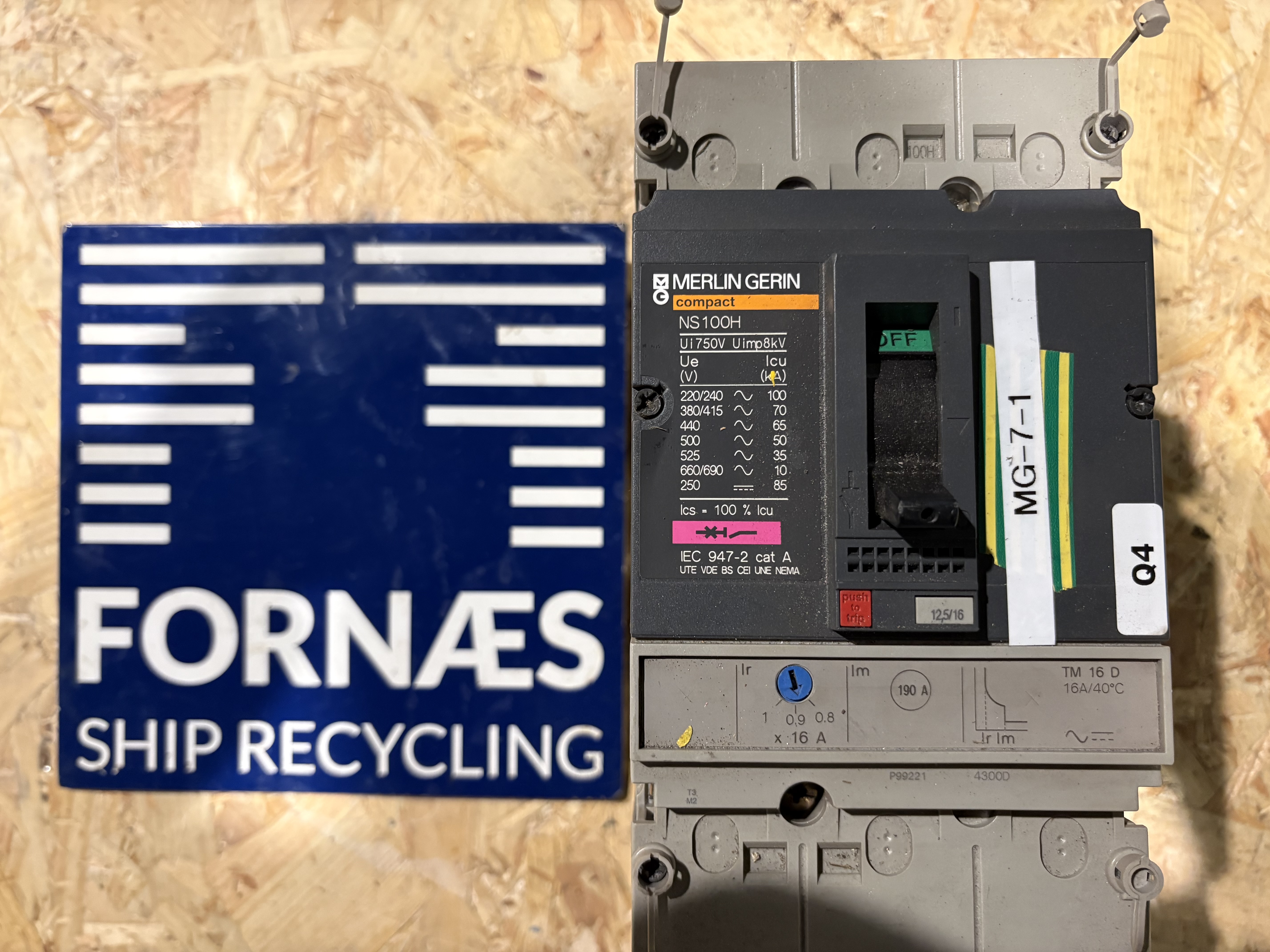 Merlin Gerin - NS100H