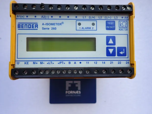 Image 1 of 2 - BENDER - A-ISOMETER  IRDH 265-4