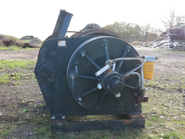Image 3 of 6 - Trawl winch