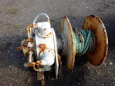 Tackle winch