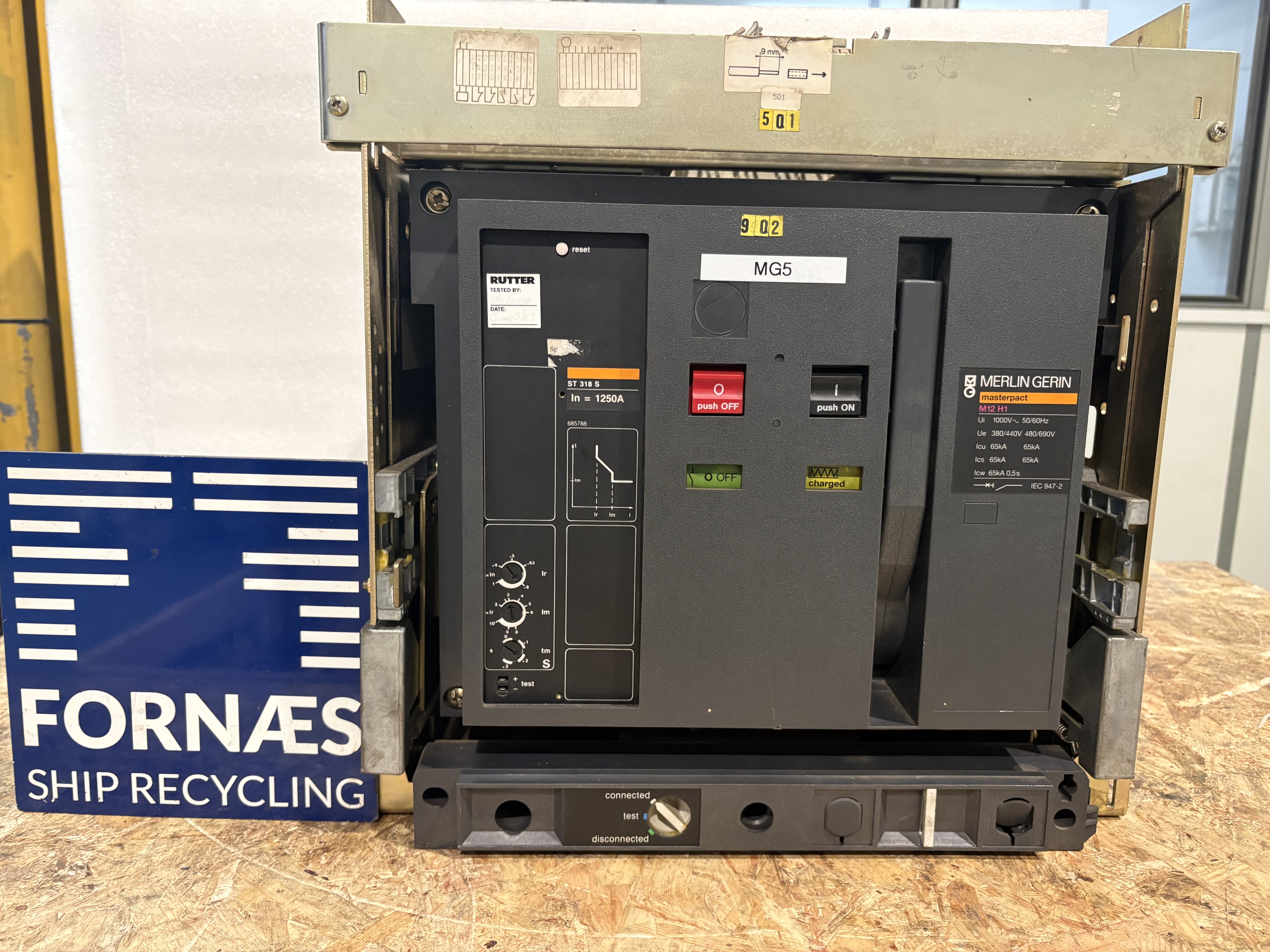 Merlin Gerin - Masterpact