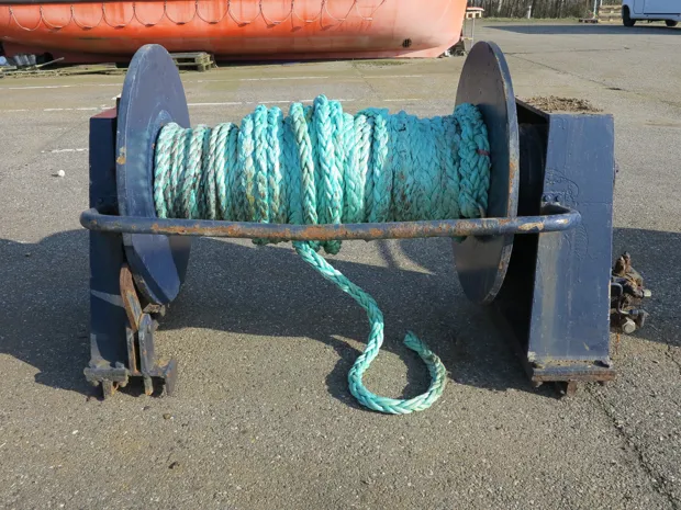 Image 1 of 7 - Tackle winch