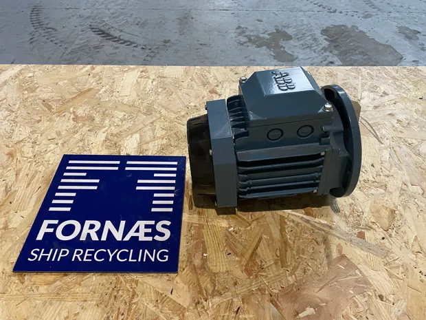 Image 3 of 5 - ABB - M2AA 071B-2