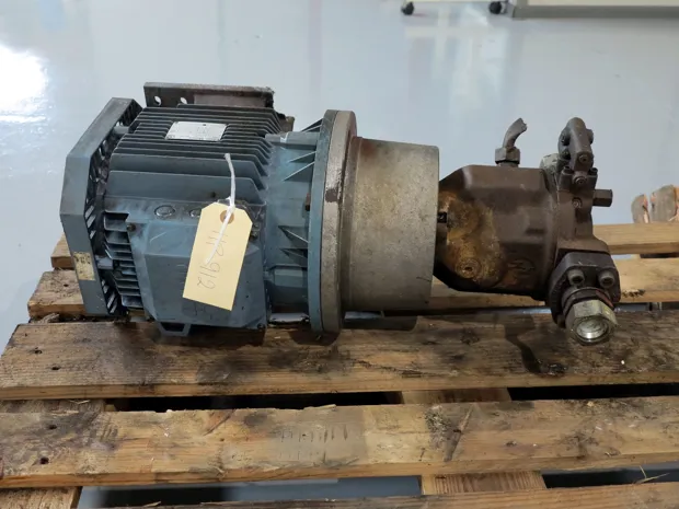 Image 1 of 6 - HP912