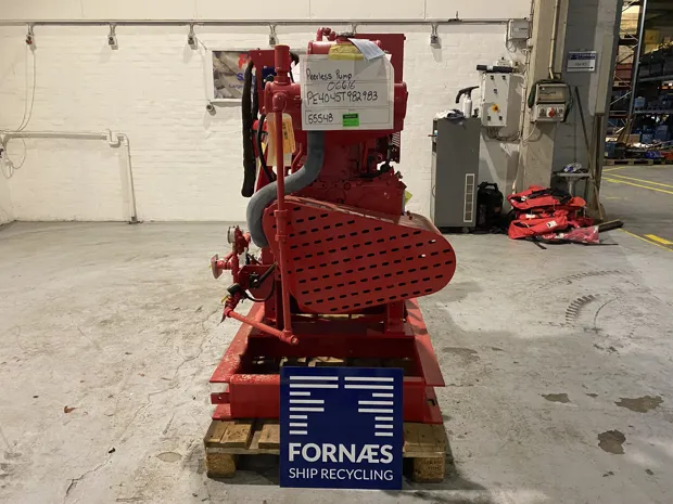 Image 3 of 9 - John Deere - 4045