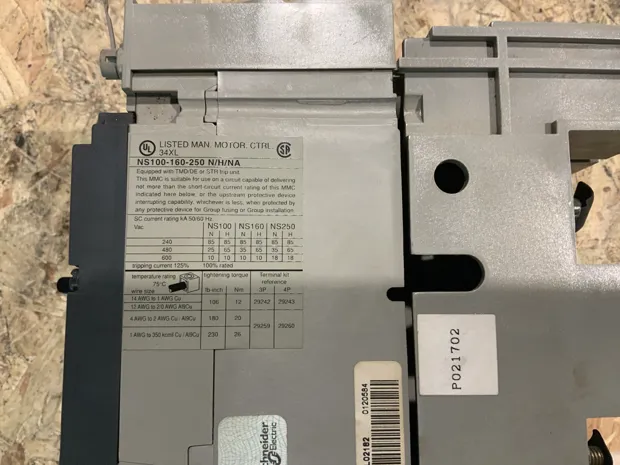 Image 2 of 3 - Merlin Gerin - NS100N